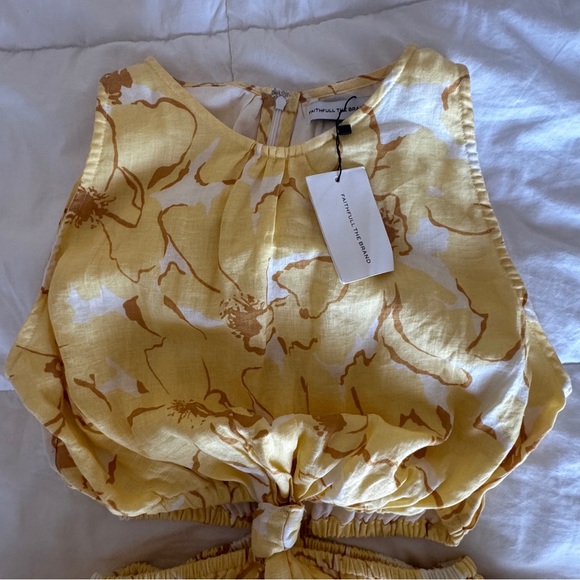 NWT Faithfull the Brand Enditha 100% Linen Mini Dress Willa Floral Size 6 - Picture 4 of 9